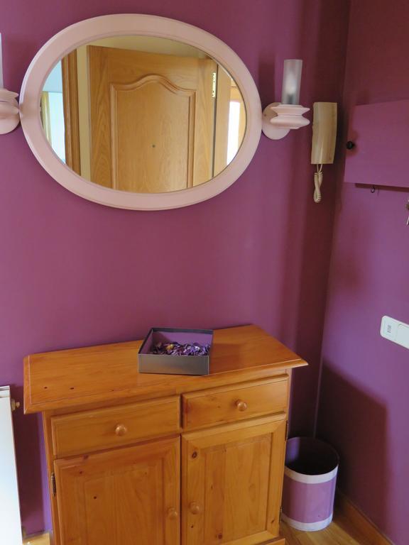 Apartaments El Ribal Valencia D'Aneu Exteriör bild